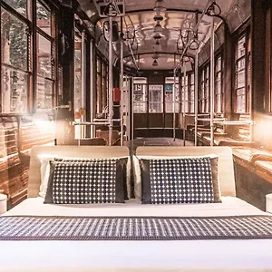 2* Lägenhetshotell Meneghino